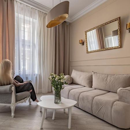 Glow Apartments - Apartment Dubaj Glamour, Ulica Dluga Old Town Гданьск Экстерьер фото