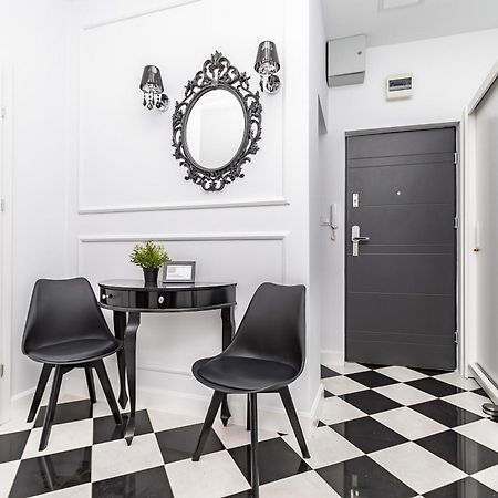 Glow Apartments - Apartment Dubaj Glamour, Ulica Dluga Old Town Гданьск Экстерьер фото
